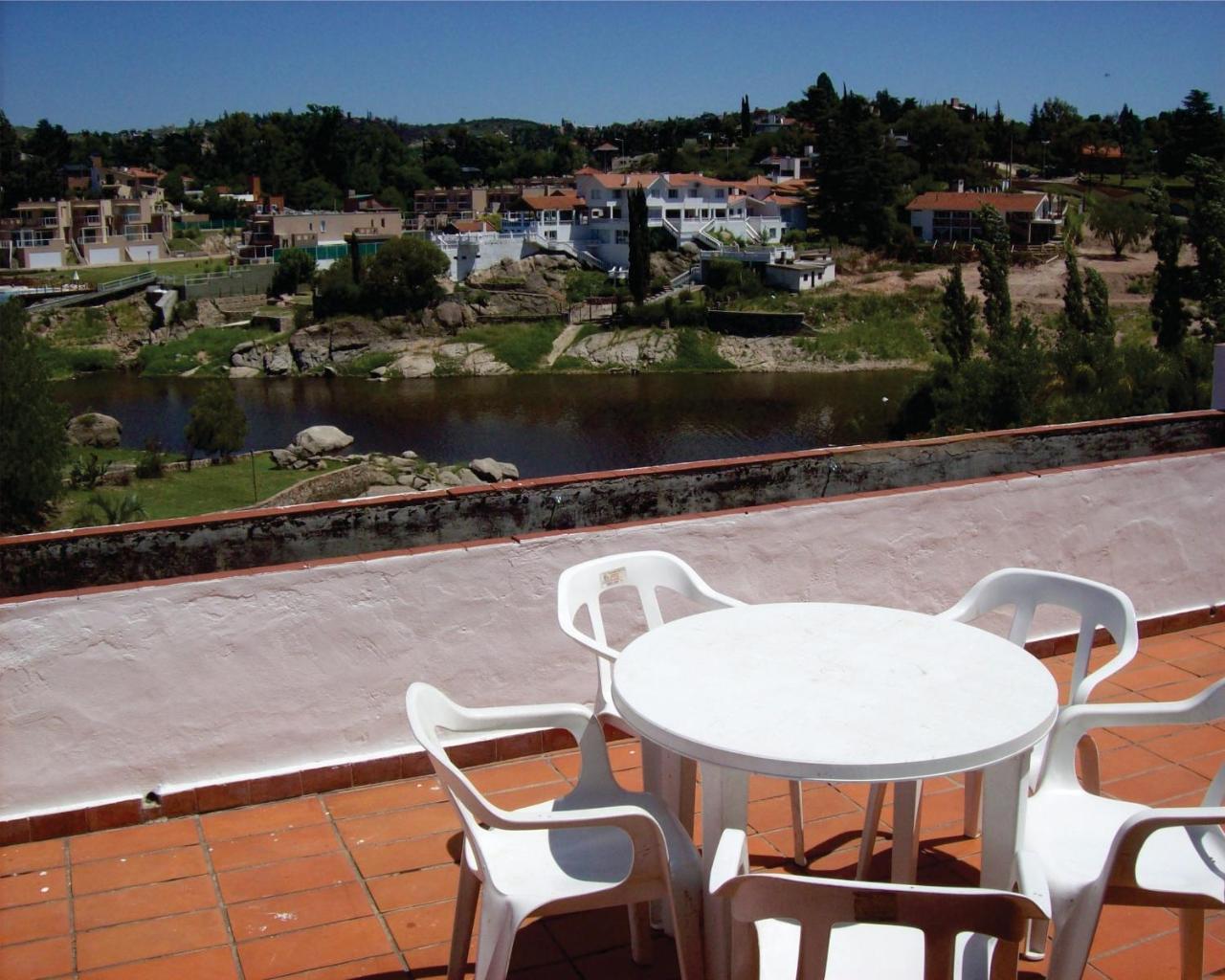 Appartamento La Aldea del Puente Villa Carlos Paz Esterno foto