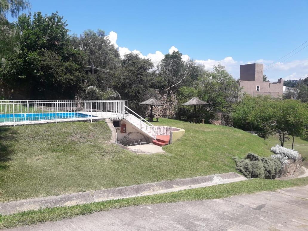 Appartamento La Aldea del Puente Villa Carlos Paz Esterno foto